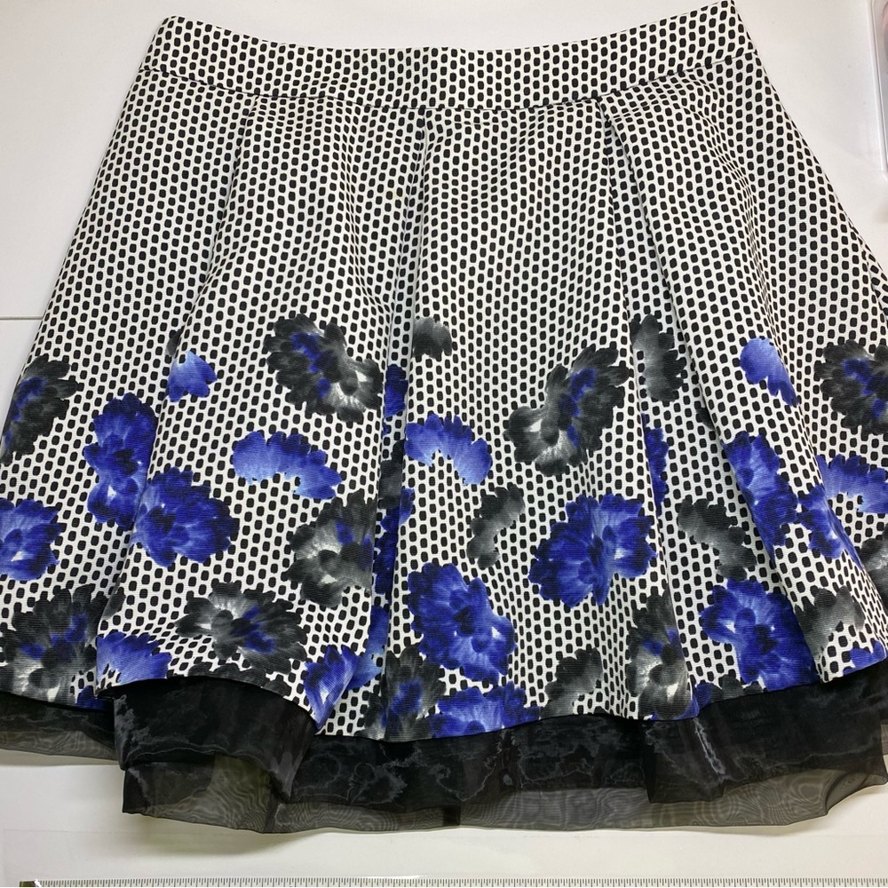 EXPRESS A-line skirt